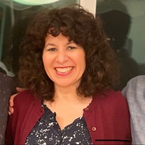 Meet your Posher, Carolina